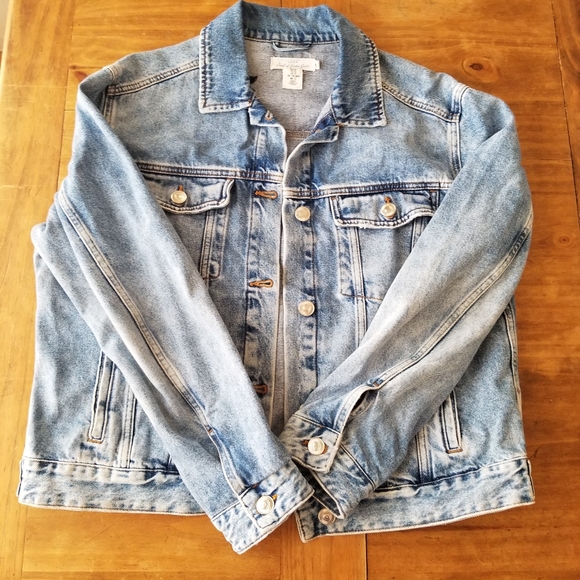 H&M Denim Navy Floral-Embroidered Trucker Jacket - Picture 3 of 11